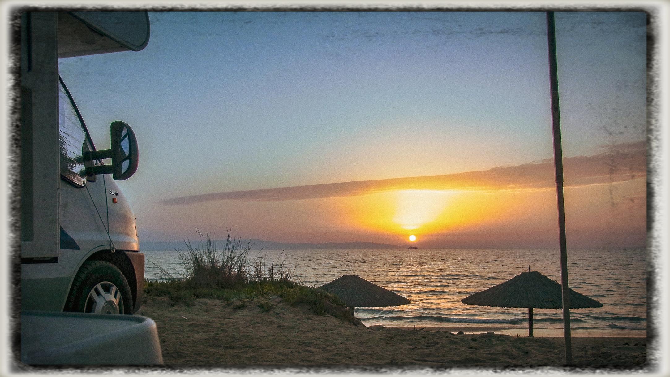 Sonnenuntergang am Strand von Kyllini