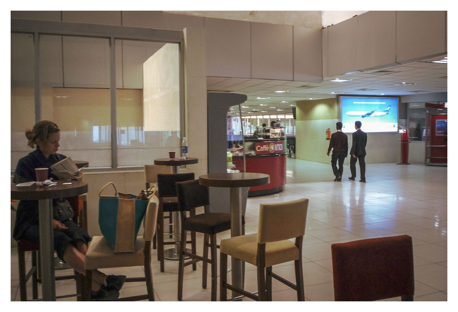 In Flughafen Delhi kurz vor dem Zoll