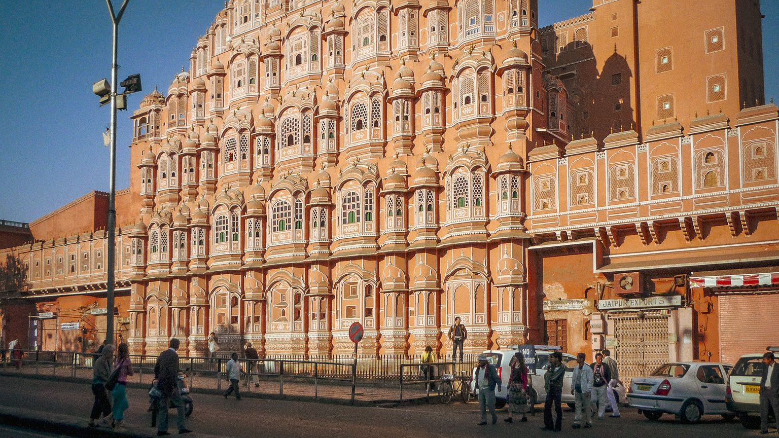 Jaipur - der Palast der Winde im Morgenlicht