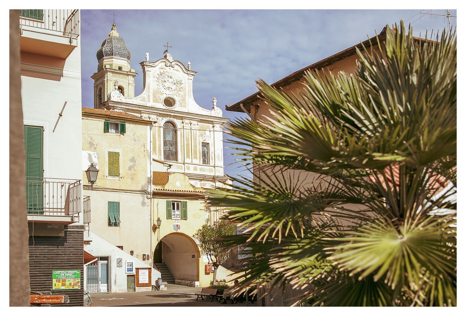 Historisches Stadthaus in Albenga