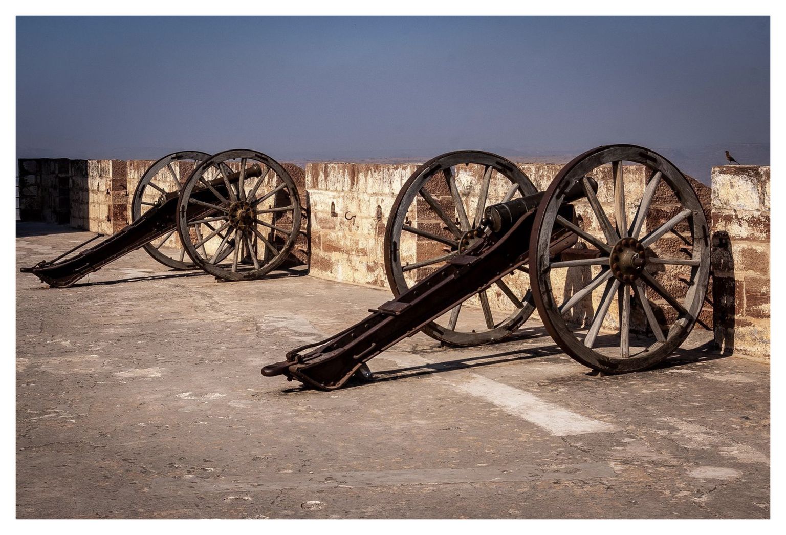 Kanonen auf der Festungsmauer