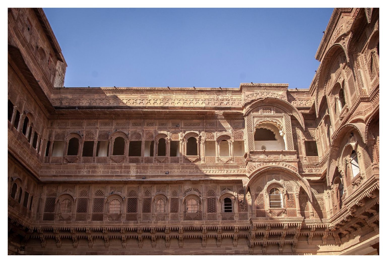 In Innenhof des Palast-Bereichs