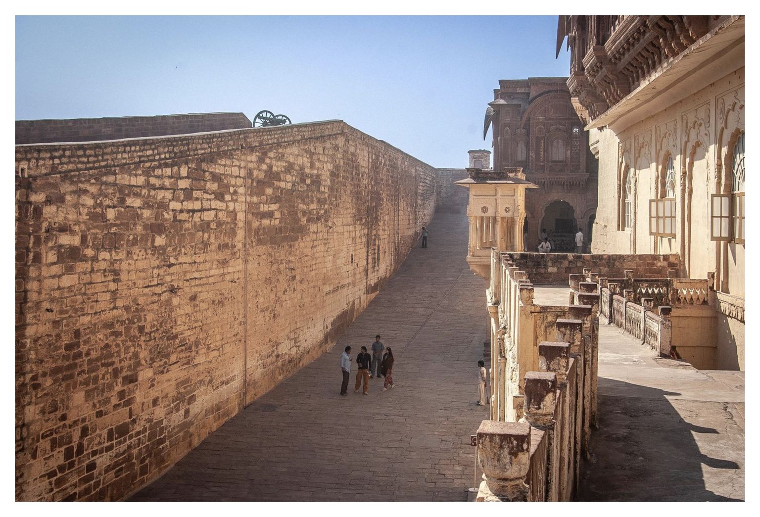 Ein Teil der Strasse zur Festung
