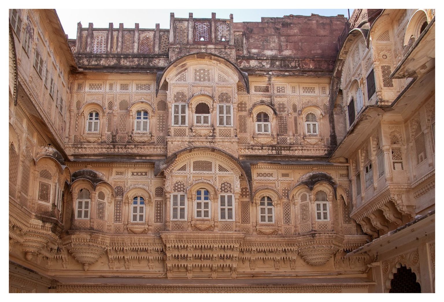 Im Innenhof der Festung