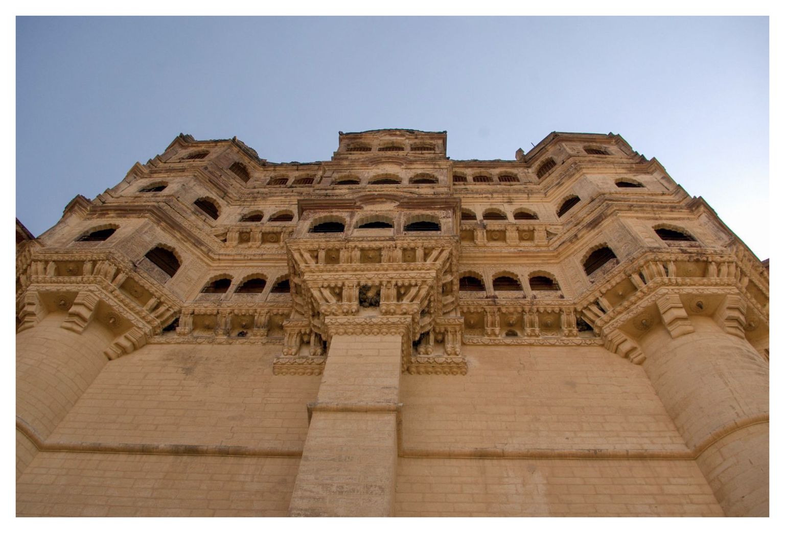 Was ein beeindruckender Palast