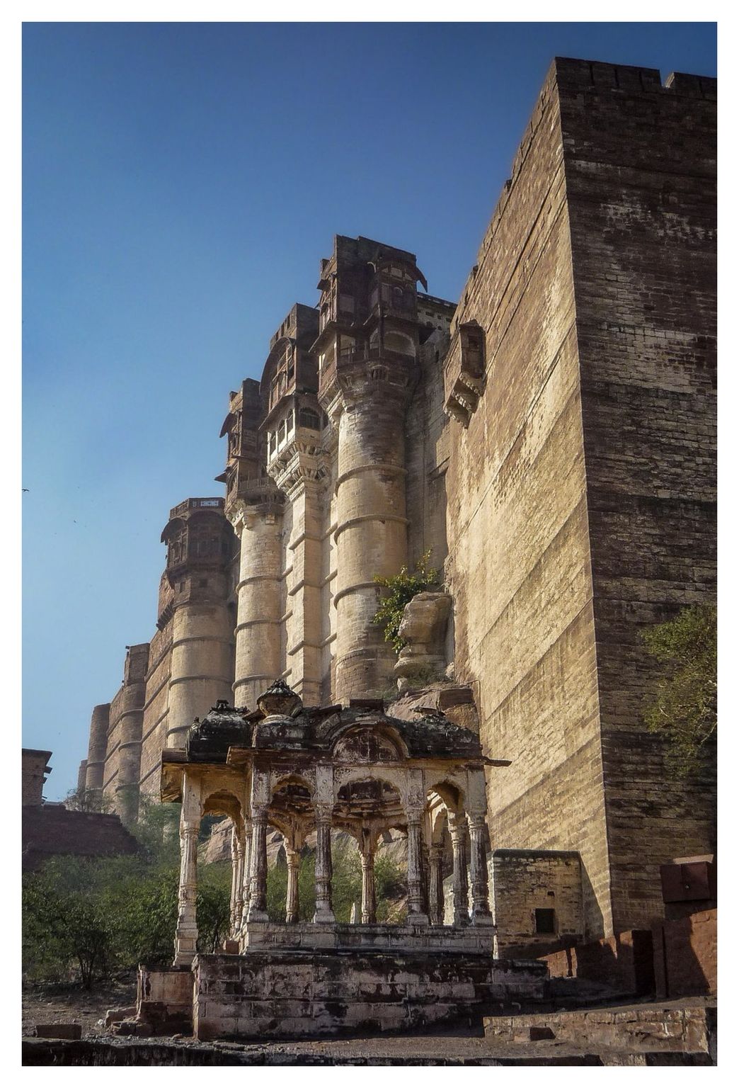 Die imposanten Mauern des Meherangarh-Forts