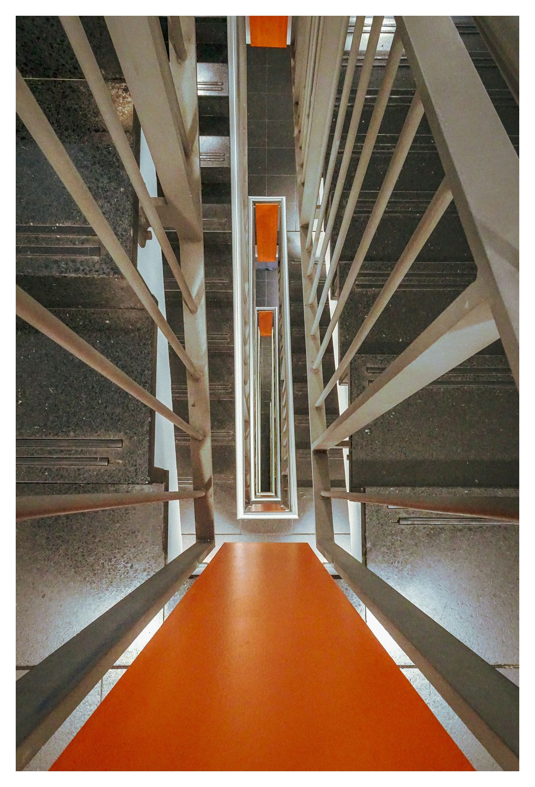 Treppenhaus im ES (18/365)