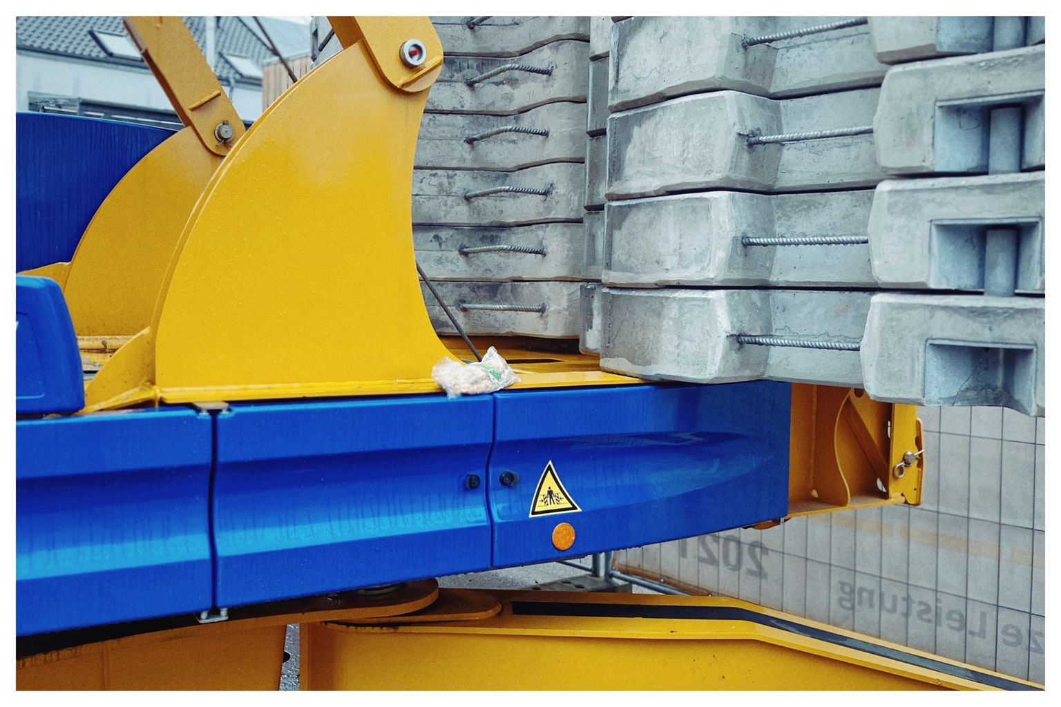 Blau-Gelb-Grau (60/365)